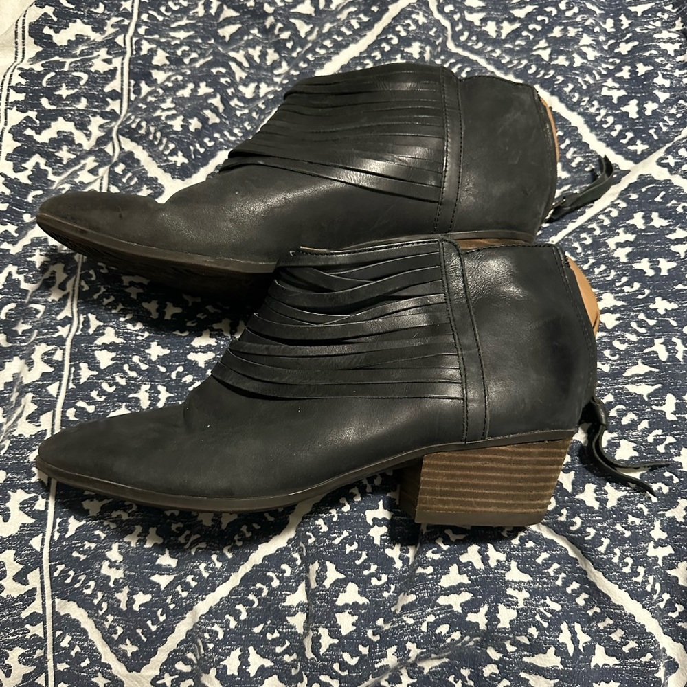 Clarks women’s black booties